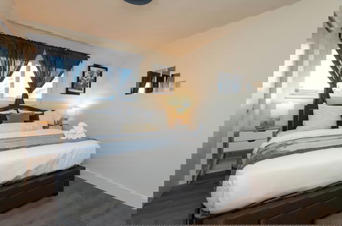 Photo 1 - Superb Apartment near Dodger