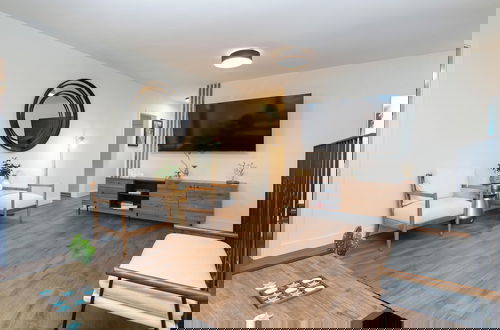 Photo 27 - Superb Apartment near Dodger