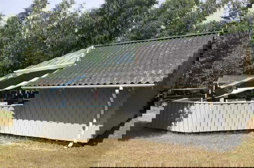 Foto 1 - 6 Person Holiday Home in Aakirkeby