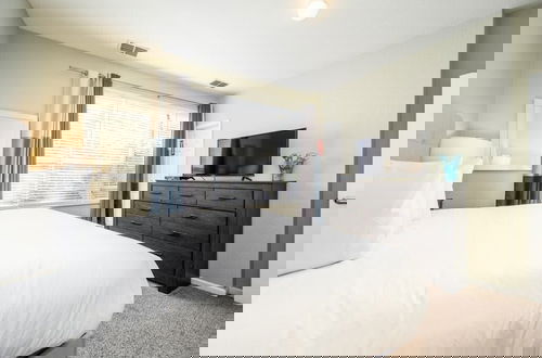 Foto 3 - Epic Universe New Modern Townhome, Near The Parks - 4029