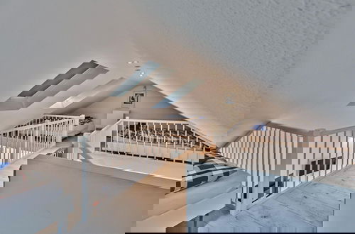 Foto 2 - Modern Holiday Home With Terrace