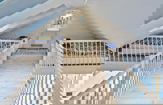 Foto 3 - Modern Holiday Home With Terrace
