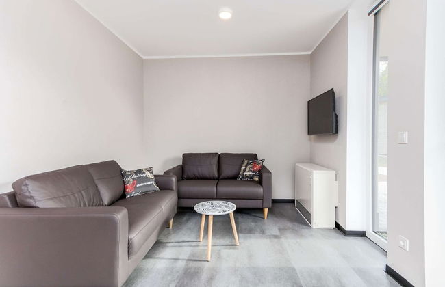 Beautiful Bungalow Near the Lake Beach - Foto 13