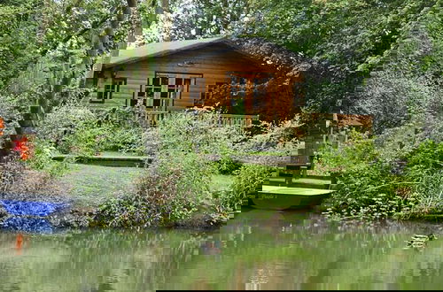 Photo 18 - Inviting 1-bed Cabin in Newmarket
