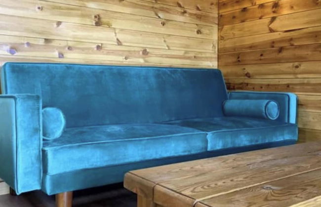 Inviting 1-bed Cabin in Newmarket - Foto 7