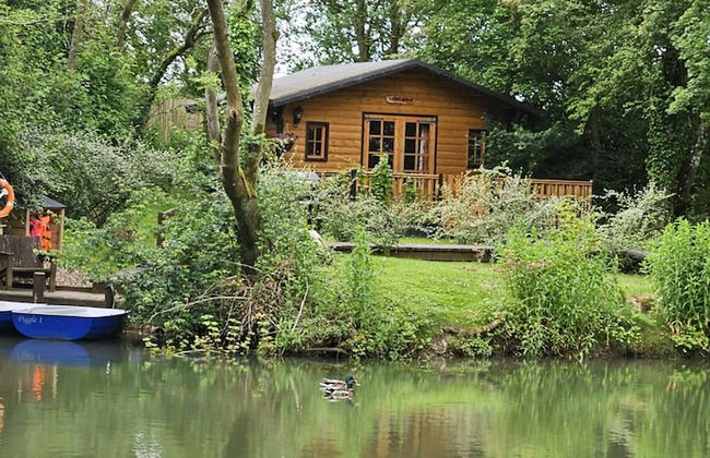 Beautiful 1-bed Cabin in Newmarket - Foto 23