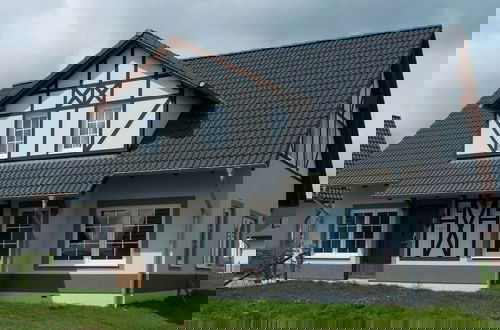 Foto 29 - Restyled Villa with 4 Bathrooms & Sauna near River Moselle