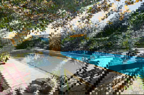 Foto 13 - Dream 2 -traditional House With Pool To Share