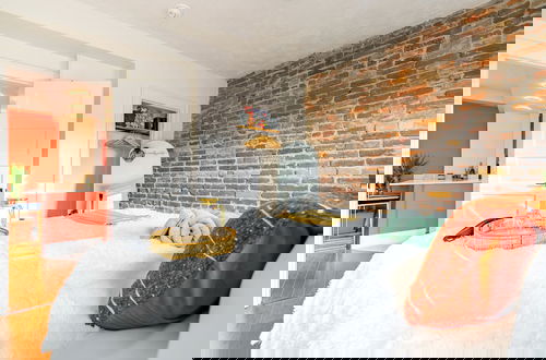 Photo 28 - Jungle Gem Master house