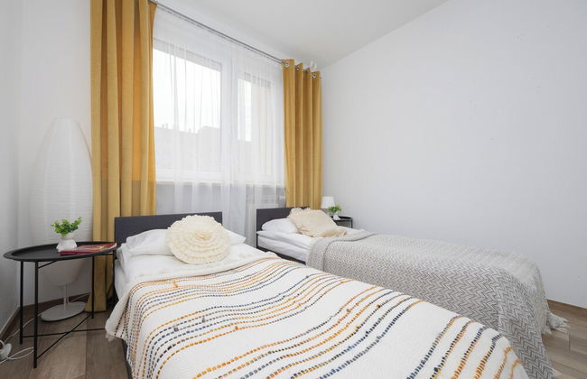 Apartment Near Airport Warsaw by Renters - Foto 5