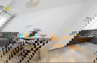 Foto 1 - Apartment Near Airport Warsaw by Renters