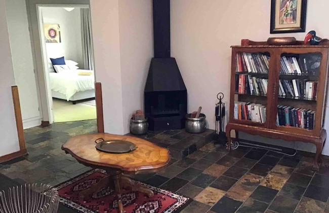Fully Furnished 3 Bedroom House In in Pentagon Park Bloemfontein - Foto 11
