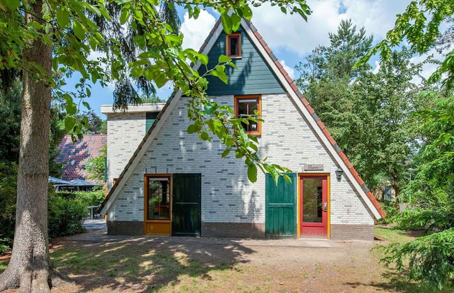 Villa Near Breda & Biesbosch National Park - Foto 1
