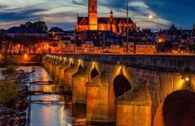 Zenao Appart Hôtel Nevers Quai de Loire - Foto 12