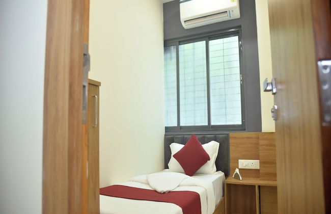 Vogue Cabin Stay Near NESCO - Foto 20
