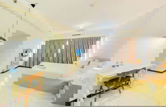 Foto 3 - Modern Studio (No Kitchen) Grand Palace Kemayoran Apartment (Free Ipl & Utilities)