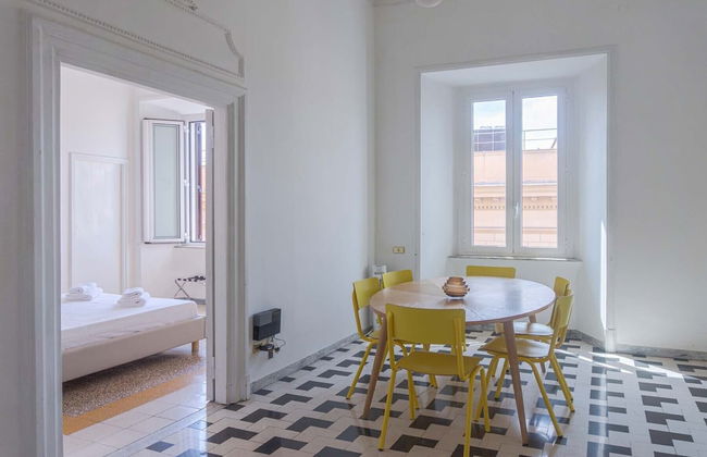 Villa Borghese Large Apartment - Photo 15