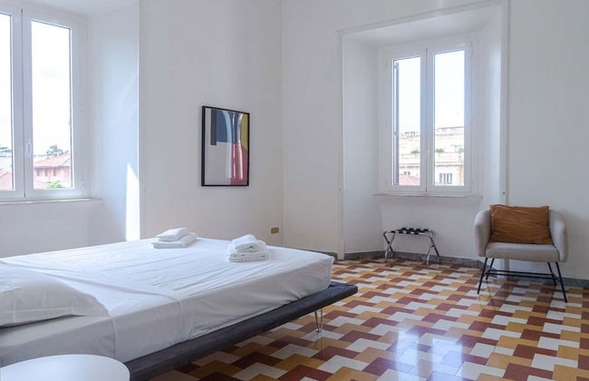 Villa Borghese Large Apartment - Photo 11