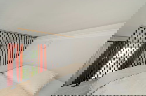 Foto 2 - Apartment With Mezzanine by Renters