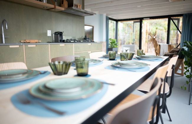 Modern, Trendy Nature Theme Lodge, Near the Sea - Foto 9