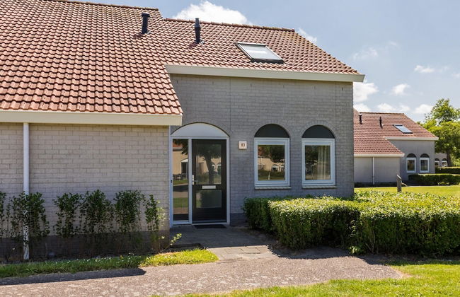 Beachside Bungalow Near Beach - Foto 1