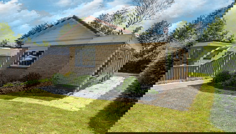 Foto 1 - Holiday Home in Baarland With Garden