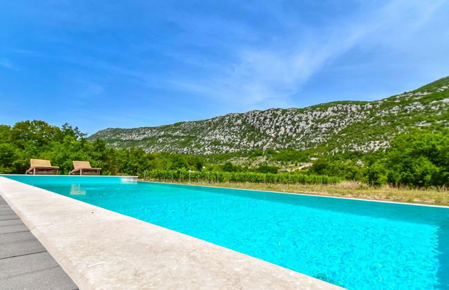 Casa con 5 camere da letto a Zagvozd con piscina privata e terrazza - Foto 34