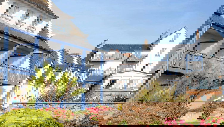 Foto 1 - Apartment in Tregastel Near the Beach