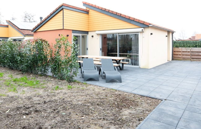 Wellness Bungalow With Whirlpool and Sauna - Foto 1