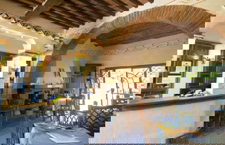Foto 2 - Tasteful Apartment With Shared Pool