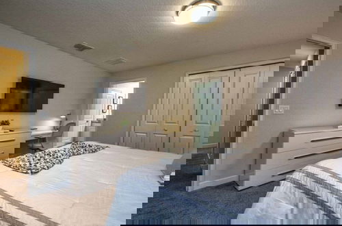 Foto 6 - Modern Decor, Waterview W/splashpool, Bbq-1636str 4 Bedroom Townhouse by RedAwning