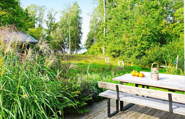 6 Person Holiday Home in BRO - Foto 1