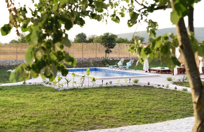 Villa Solis - Luxury With Pool - H - Photo 26