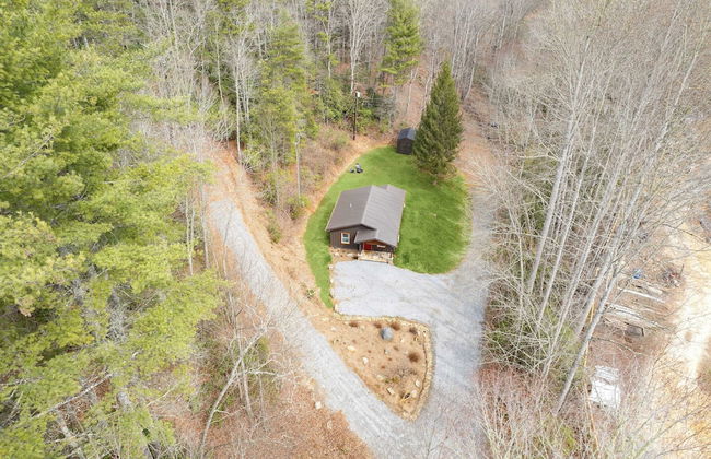 Bears Place by Avantstay Cozy Mountain Cabin in Brevard + Firepit - Foto 25