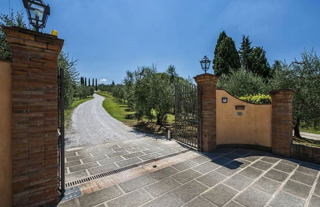 Villa Miniato Comfortable Holiday Residence - Photo 34