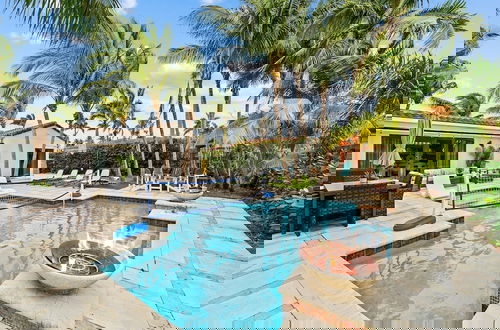 Foto 48 - Aqua Haven- Stylish Getaway With Pool and Jacuzzi