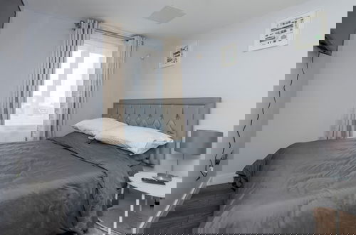 Foto 6 - Stylish Elegant New Flat 5 Min from Crossrail