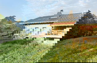Foto 1 - Apartment in France Near Scenic Mountains