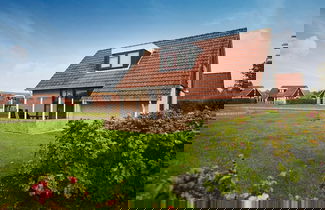 Foto 1 - Holiday Home in Zeeland Near Beaches