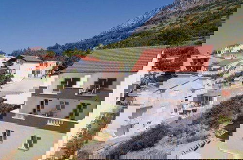 Foto 32 - Apartment Stipic Omis - Three Bedroom Apartment With Terrace