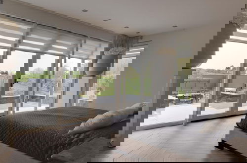 Foto 10 - Wellness Villa With Sauna Near Beach