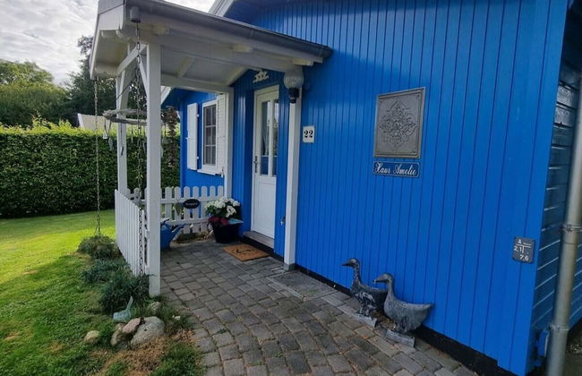 Holiday Home Amelie Comfortable Vacation Home - Photo 1