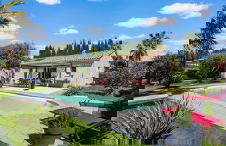 Foto 1 - Beautiful Holiday Home With Swimming Pool