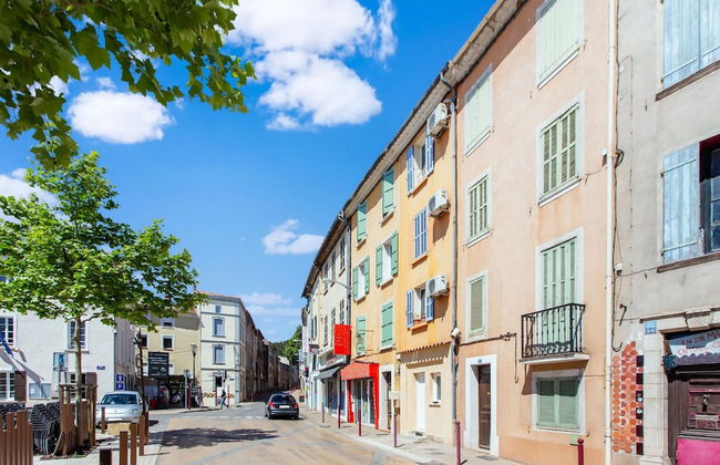 Beautiful Holiday Home With Swimming Pool - Foto 36