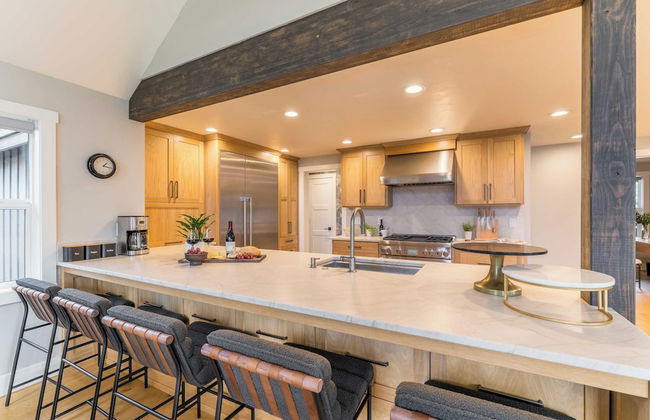 The Gem Estate by Avantstay Modern Farmhouse w/ Lavender Fields + Hot Tub - Foto 41