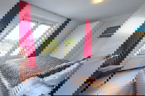 Foto 4 - Nice 6-person House With Wellness Garden