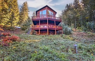 Photo 2 - 'grizzly Tower' Packwood Cabin w/ Forest Views