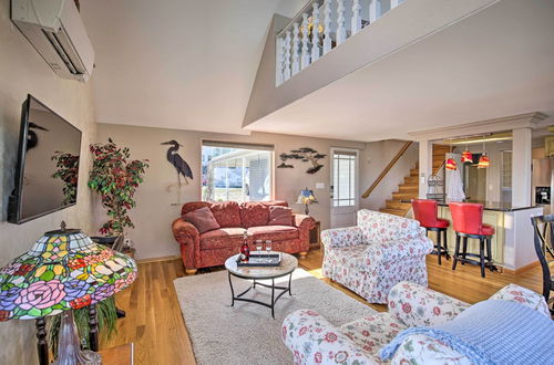 Photo 26 - Waldport Beach House w/ Loft, Grill & Ocean Views