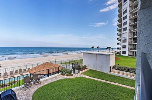 Foto 26 - Oceanfront Daytona Beach Condo w/ View & Pool