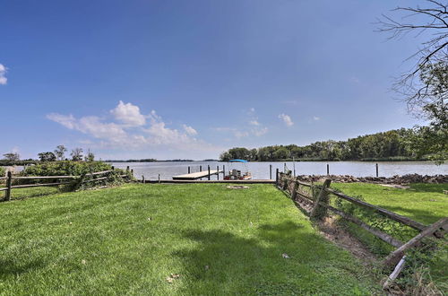 Photo 9 - Lake Erie Waterfront Home w/ Sunroom & Yard